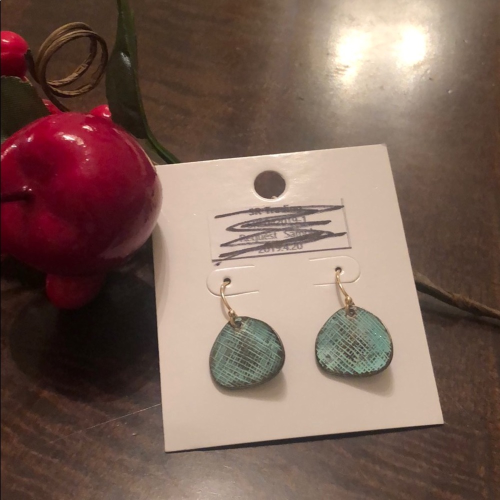 Rusty gold tone and green Earrings